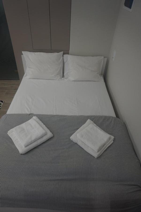 Vasili'S And Vasiliki'S Luxury Apartment أثينا المظهر الخارجي الصورة